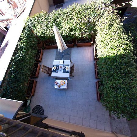 B&B Terrazza Baires - In The Heart Of Milán Exterior foto