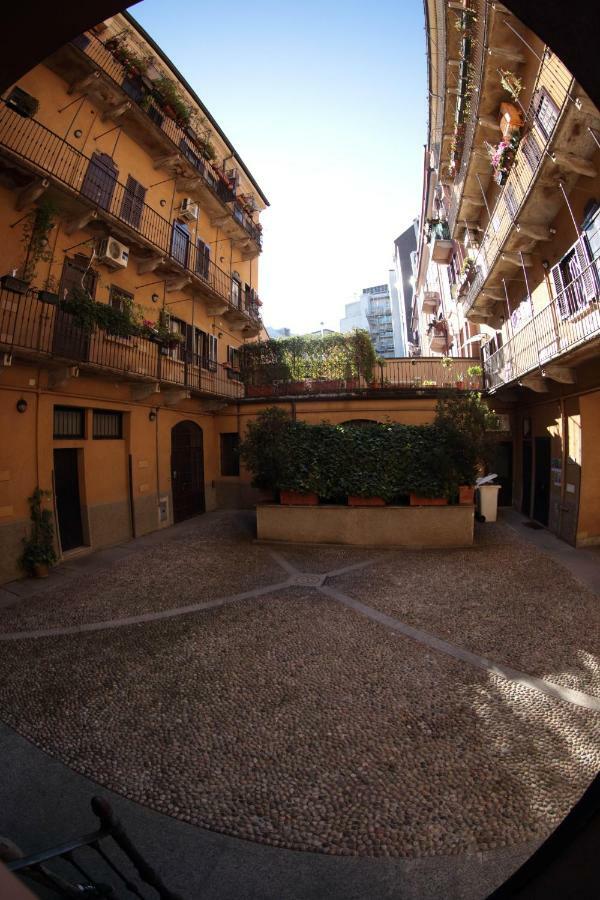B&B Terrazza Baires - In The Heart Of Milán Exterior foto